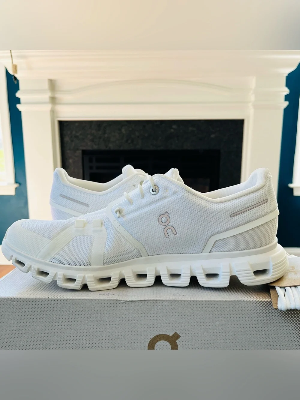 Sz 10 On Cloud 6 Women's Running Shoes All White 3WF10061200
